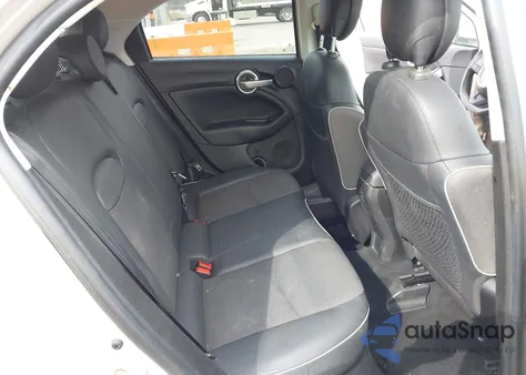 2016 Fiat 500X Trekking z USA, uszkodzony, nr VIN ZFBCFXCT9GP338964